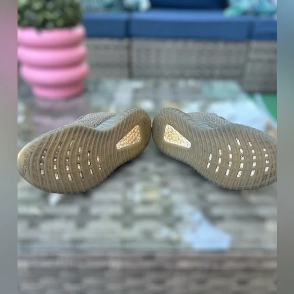 YEEZY Boost 350 V2 “Slate” Adidas – Size 3Y Youth (Authenticated) - Picture 7 of 8